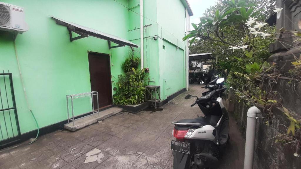 Oyo 90714 Umah Pande Tabanan Near Tanah Lot Hotel Екстериор снимка